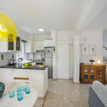 Sea Maris Villa
